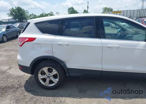 2013 Ford Escape Se z USA, uszkodzony, nr VIN 1FMCU9GX1DUA94277